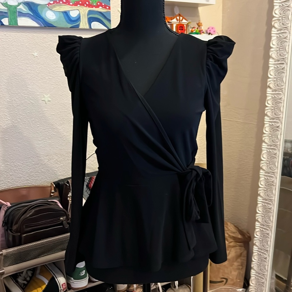 I.N.C. International Concepts Women's V-Neck Puff-Sleeve Wrap Top